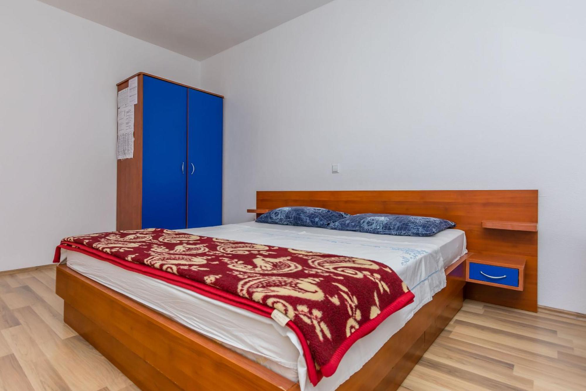 Apartments Kristina Оміш Екстер'єр фото
